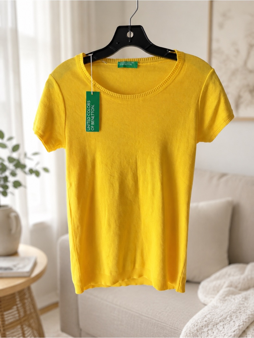 United Colors Of Benetton Bright Yellow Short Sleeve Knit Tee